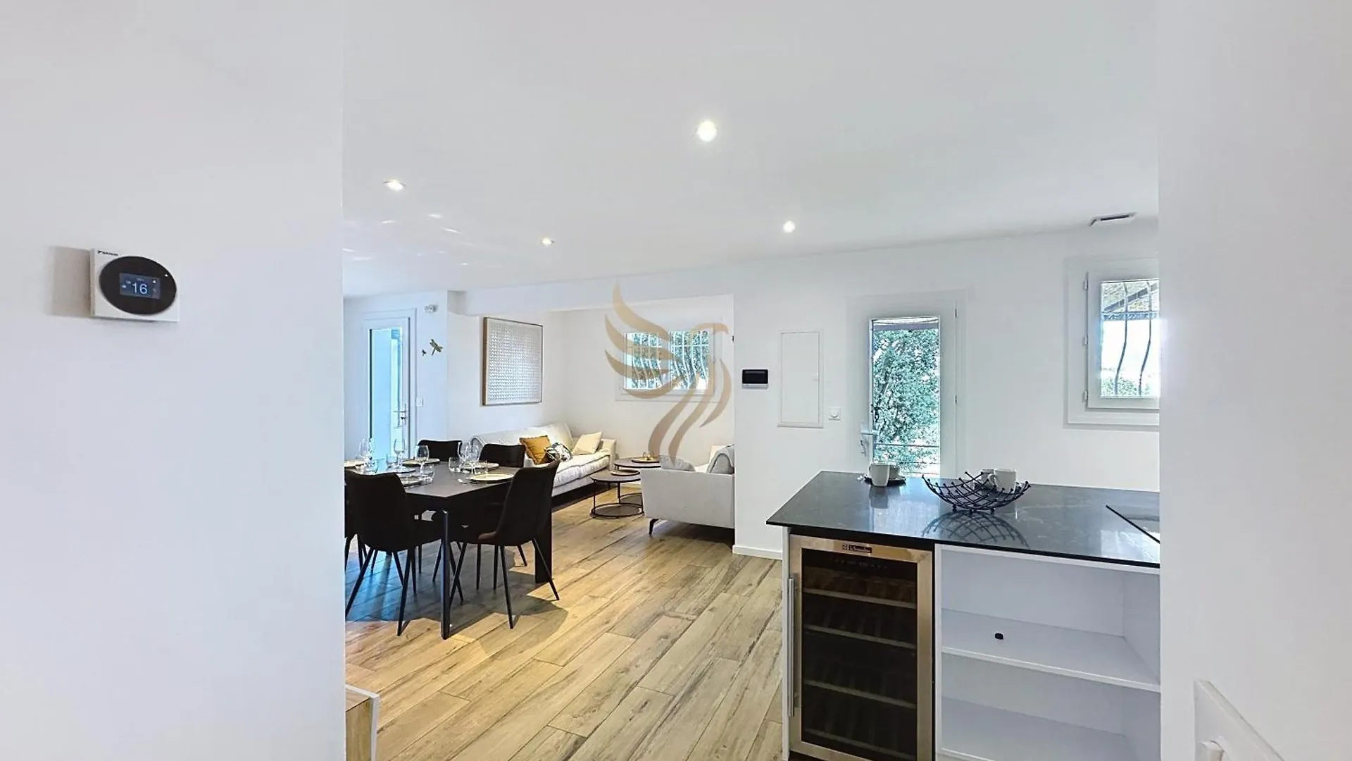 Villa Horizsky-6Pers- 3 Bedrooms -Piscine-Wifi - Capitalchic Service Saint-Raphael