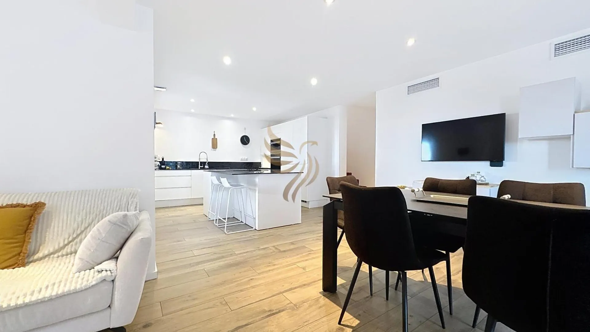 Villa Horizsky-6Pers- 3 Bedrooms -Piscine-Wifi - Capitalchic Service Saint-Raphael